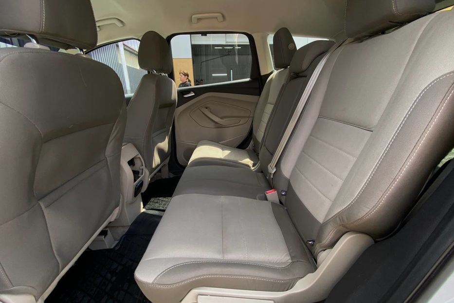 Продам Ford Escape 2014 года в Днепре