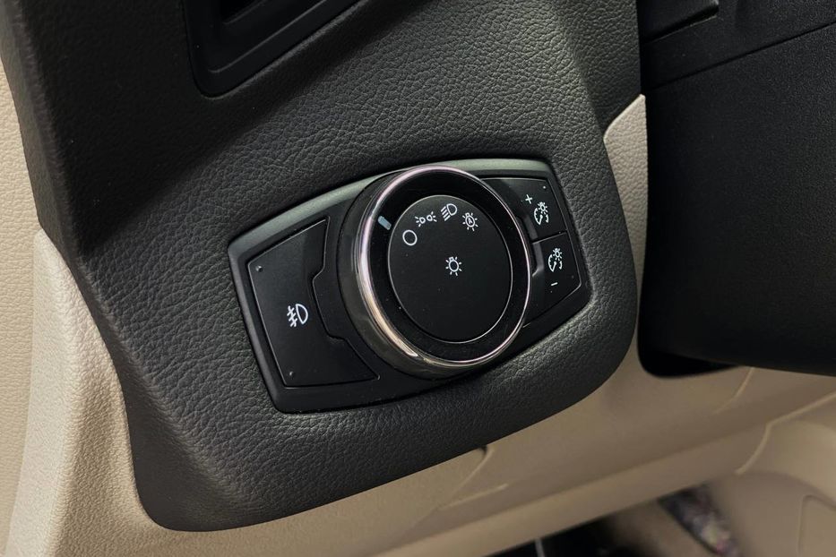 Продам Ford Escape 2014 года в Днепре