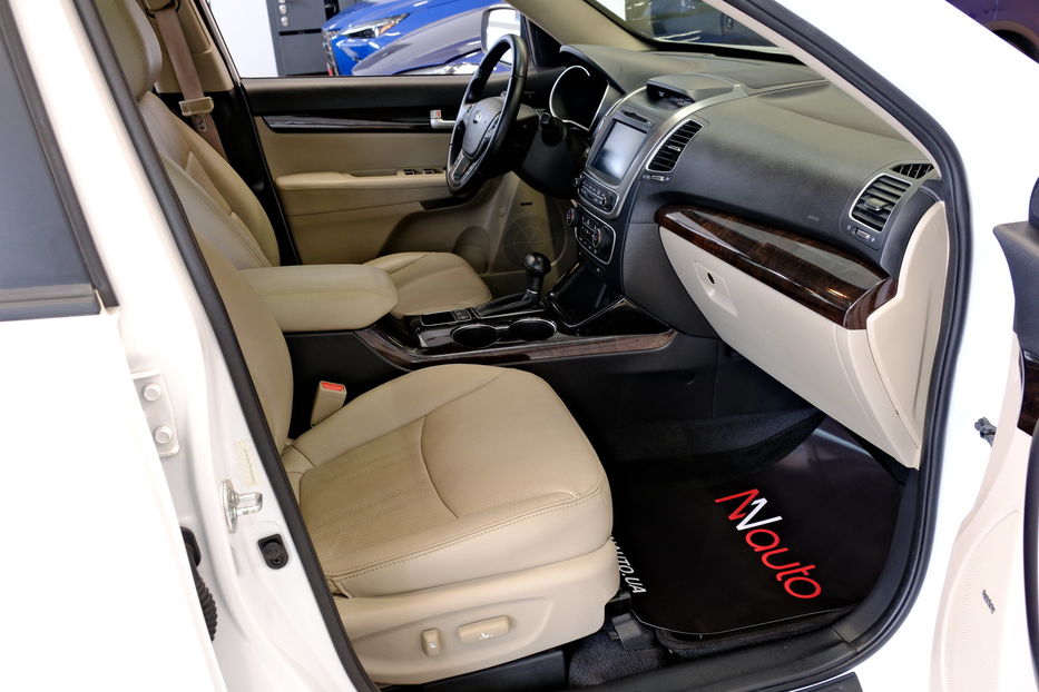 Продам Kia Sorento 2015 года в Одессе