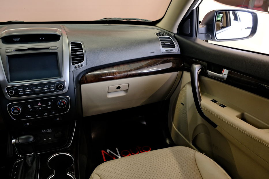 Продам Kia Sorento 2015 года в Одессе