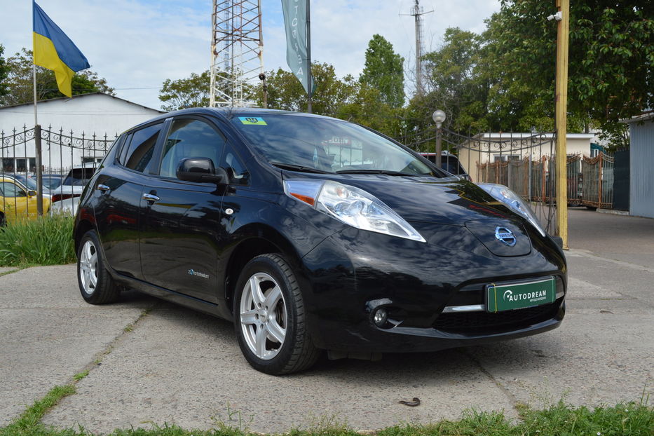 Продам Nissan Leaf 2012 года в Одессе
