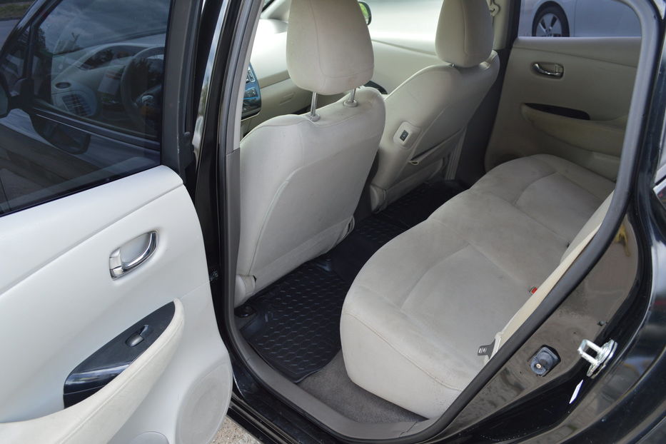 Продам Nissan Leaf 2012 года в Одессе