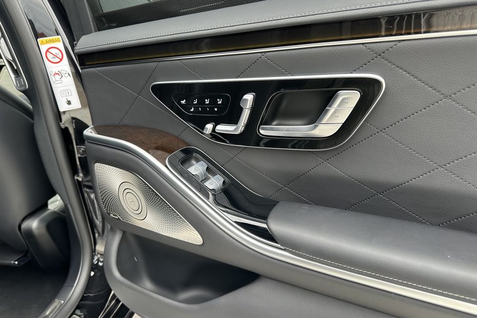 Продам Mercedes-Benz S-Class 400d 4matic AMG 2023 года в Киеве