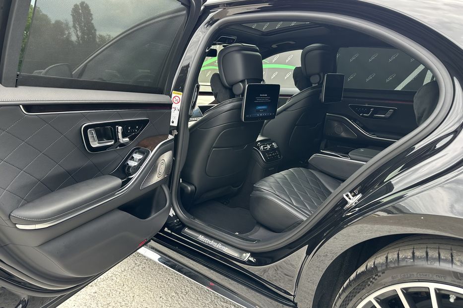 Продам Mercedes-Benz S-Class 400d 4matic AMG 2023 года в Киеве