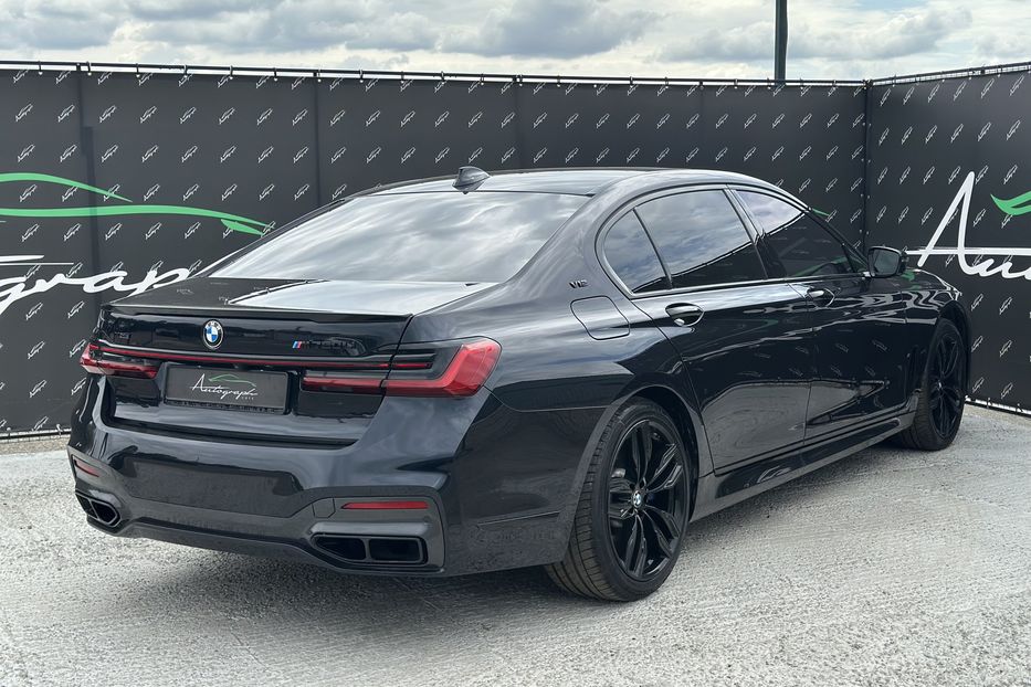 Продам BMW 760 Xdrive 2021 года в Киеве