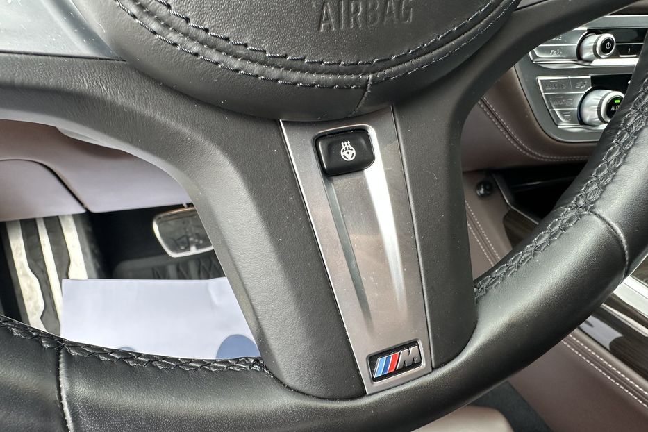 Продам BMW 760 Xdrive 2021 года в Киеве