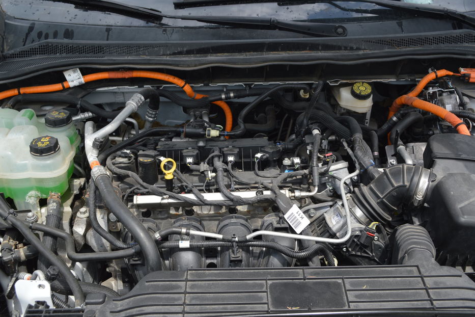 Продам Ford Escape Hybrid PLUG-IN 2022 года в Одессе