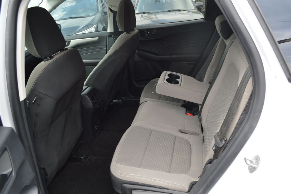 Продам Ford Escape Hybrid PLUG-IN 2022 года в Одессе