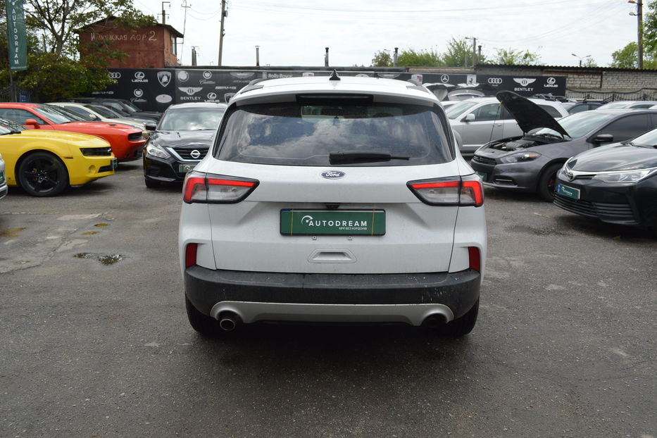 Продам Ford Escape Hybrid PLUG-IN 2022 года в Одессе