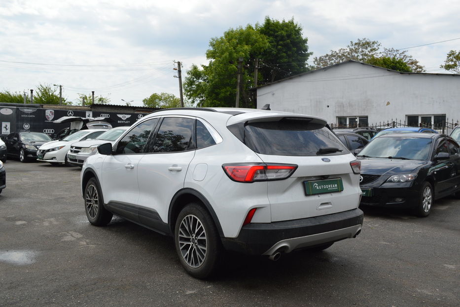 Продам Ford Escape Hybrid PLUG-IN 2022 года в Одессе