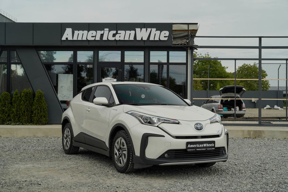 Продам Toyota C-HR (Izoa) 2021 года в Черновцах