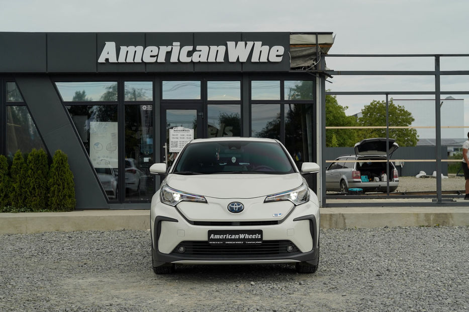 Продам Toyota C-HR (Izoa) 2021 года в Черновцах
