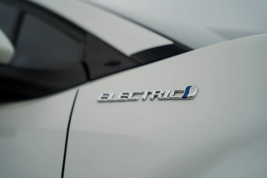 Продам Toyota C-HR (Izoa) 2021 года в Черновцах