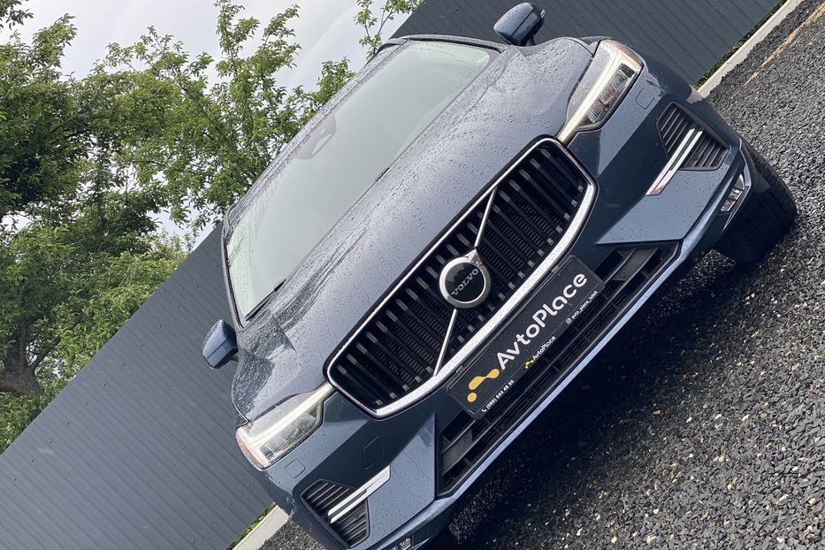 Продам Volvo XC60 2021 года в Луцке