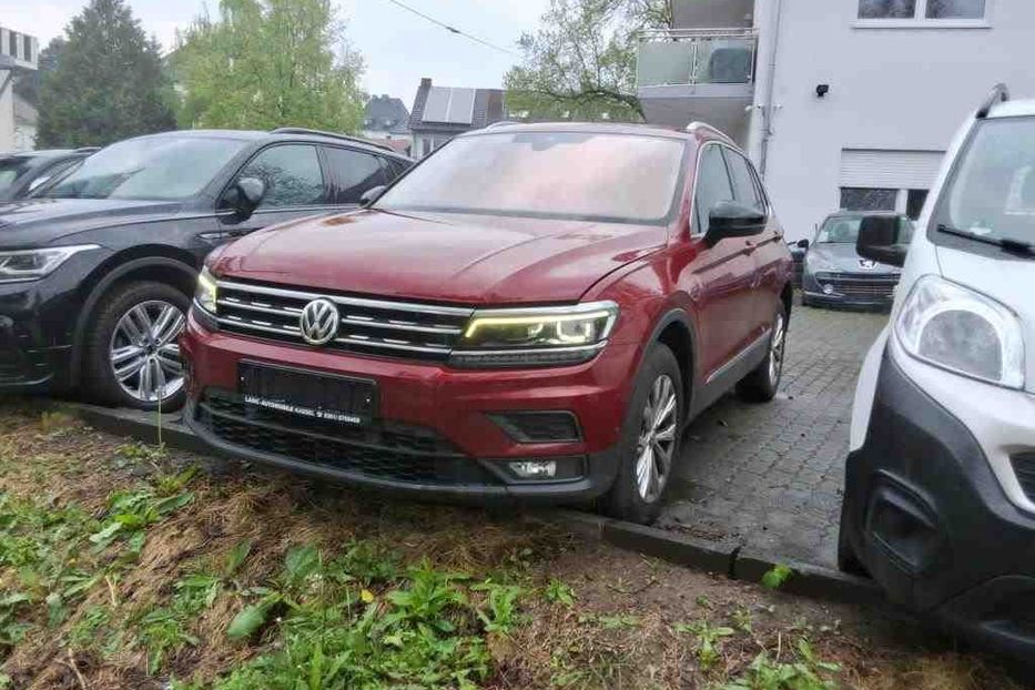 Продам Volkswagen Tiguan IQ.140KW 4x4 РІДНА ФАРБА v8655 2019 года в Луцке