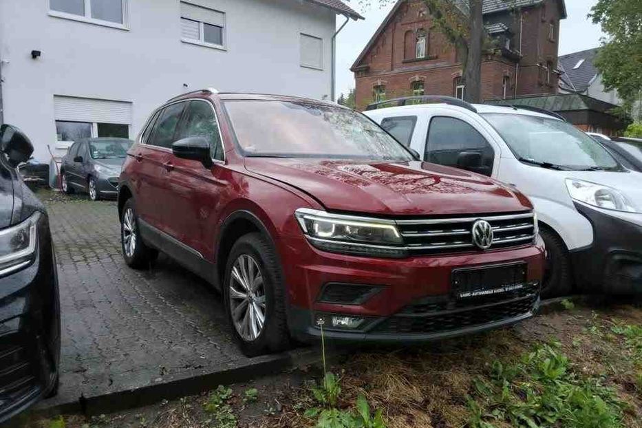 Продам Volkswagen Tiguan IQ.140KW 4x4 РІДНА ФАРБА v8655 2019 года в Луцке