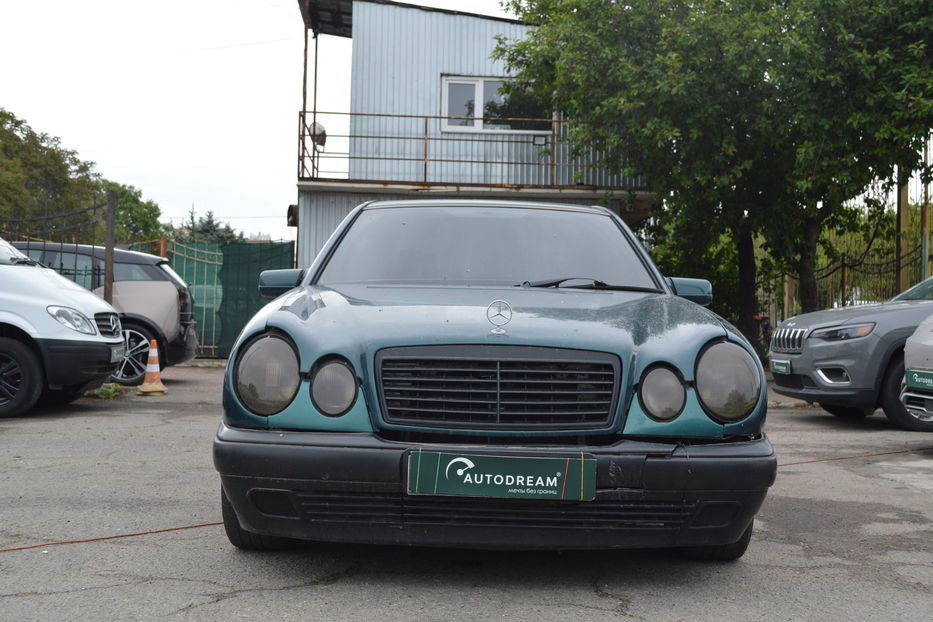 Продам Mercedes-Benz E-Class 2.0 Kompresor 1997 года в Одессе