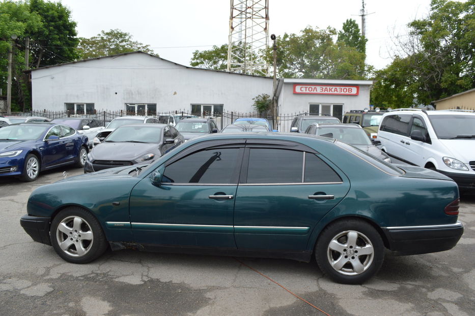 Продам Mercedes-Benz E-Class 2.0 Kompresor 1997 года в Одессе