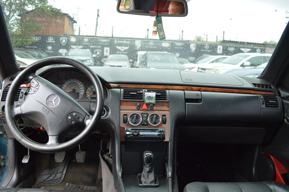 Продам Mercedes-Benz E-Class 2.0 Kompresor 1997 года в Одессе