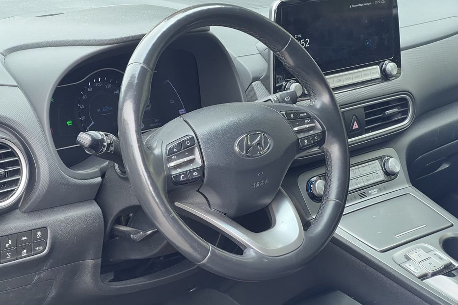 Продам Hyundai Kona Ecectric 64kW Premium 2020 года в Тернополе