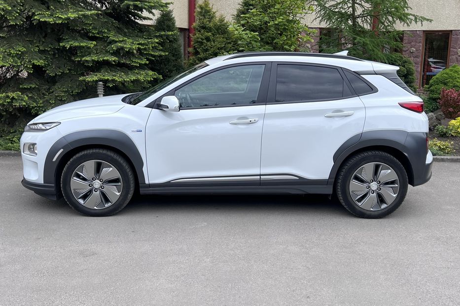 Продам Hyundai Kona Ecectric 64kW Premium 2020 года в Тернополе
