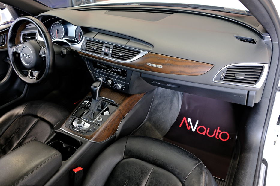 Продам Audi A6 2016 года в Одессе
