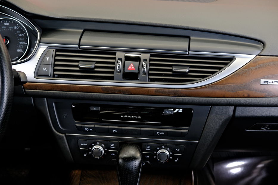 Продам Audi A6 2016 года в Одессе