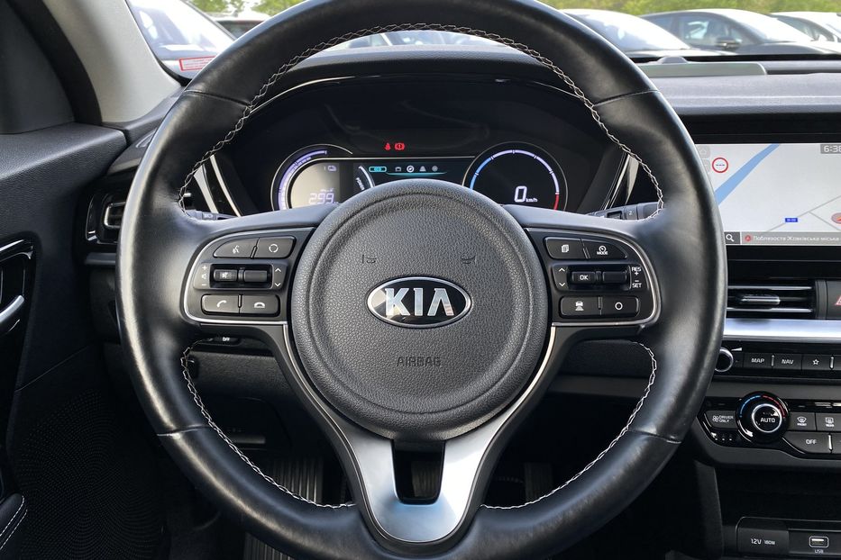 Продам Kia Niro 64кВтТепловийПдгрівсиідньКерма 2021 года в Львове