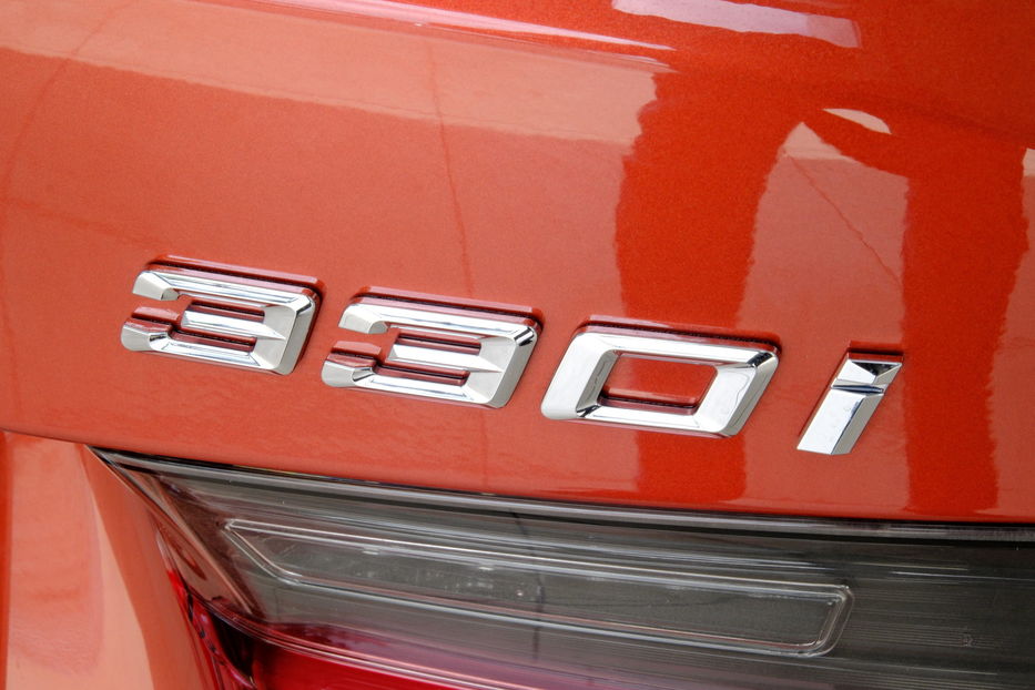 Продам BMW 330 G20 2021 года в Одессе