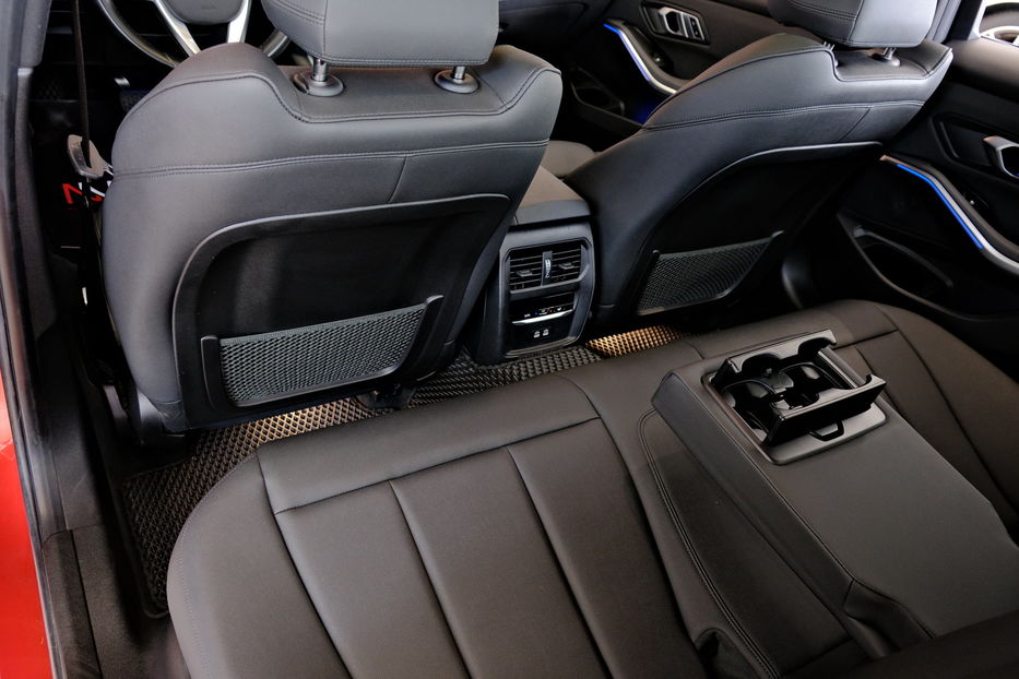 Продам BMW 330 G20 2021 года в Одессе