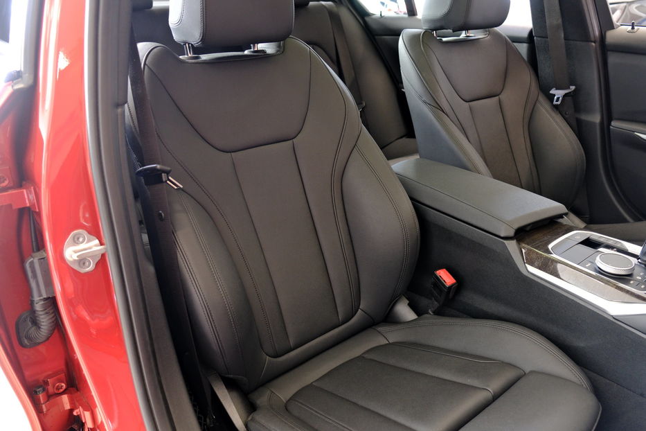 Продам BMW 330 G20 2021 года в Одессе