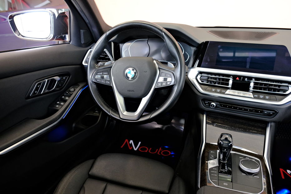 Продам BMW 330 G20 2021 года в Одессе