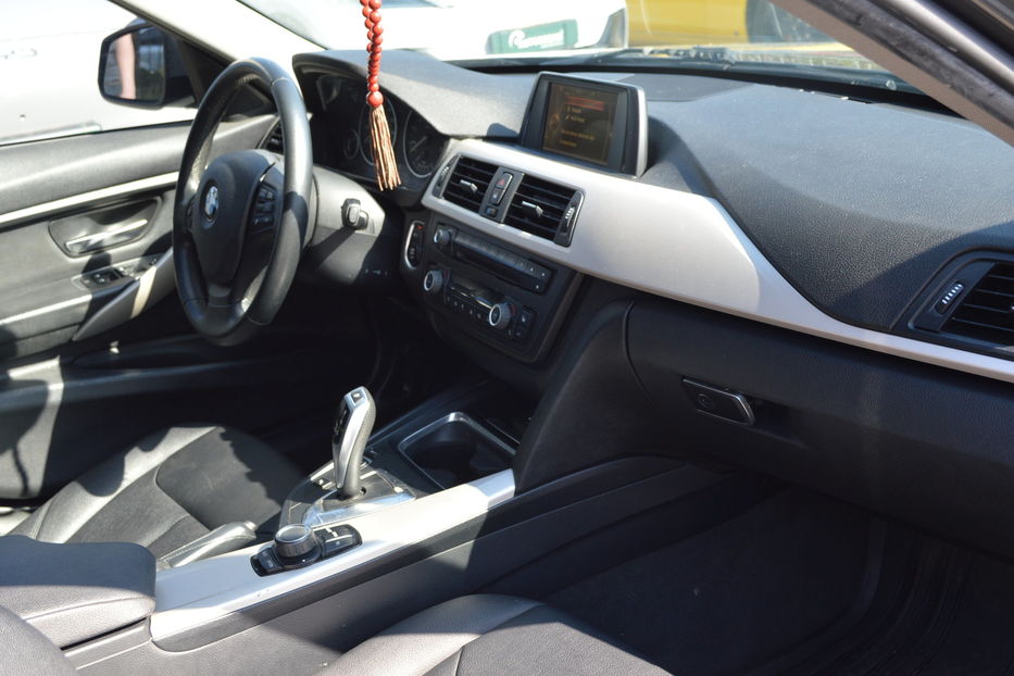 Продам BMW 320 X-Drive 2014 года в Одессе