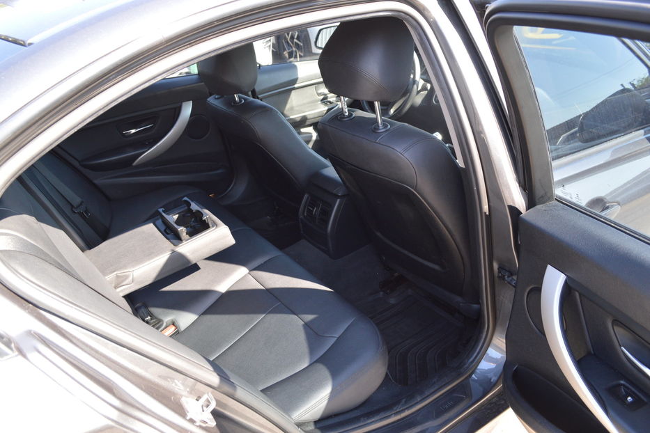 Продам BMW 320 X-Drive 2014 года в Одессе