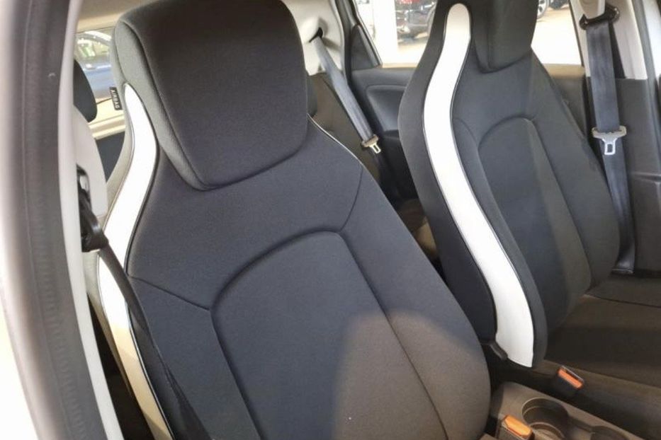 Продам Renault Zoe 51KW/H,vin 5094 2020 года в Житомире