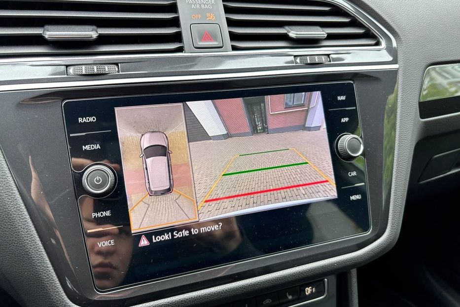 Продам Volkswagen Tiguan 4Motion Premium R-Line, 220 кс 2020 года в Киеве