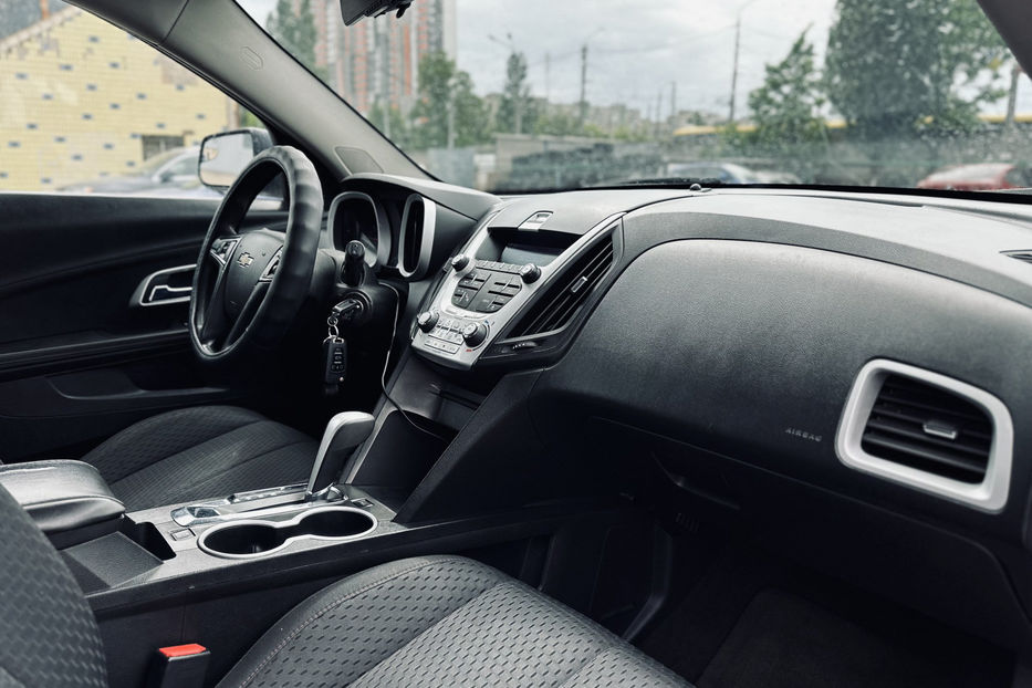 Продам Chevrolet Equinox 2011 года в Киеве