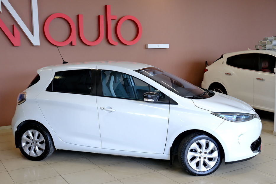 Продам Renault Zoe 2015 года в Одессе