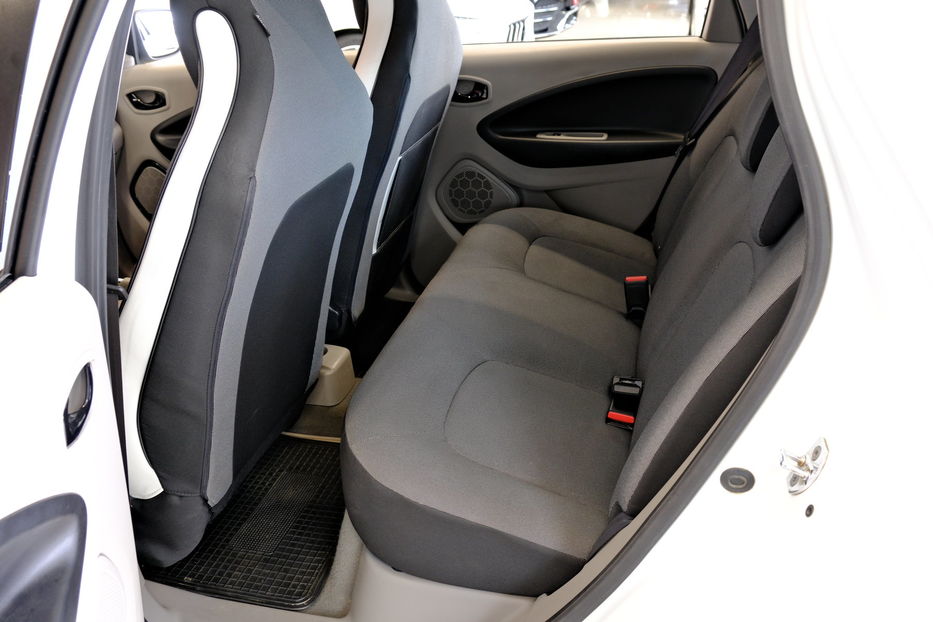 Продам Renault Zoe 2015 года в Одессе