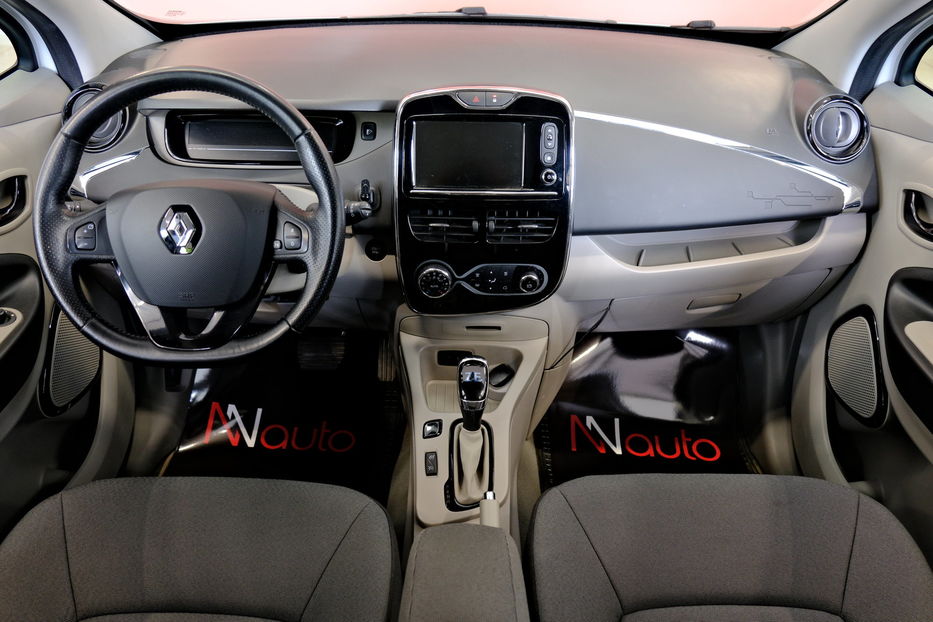 Продам Renault Zoe 2015 года в Одессе