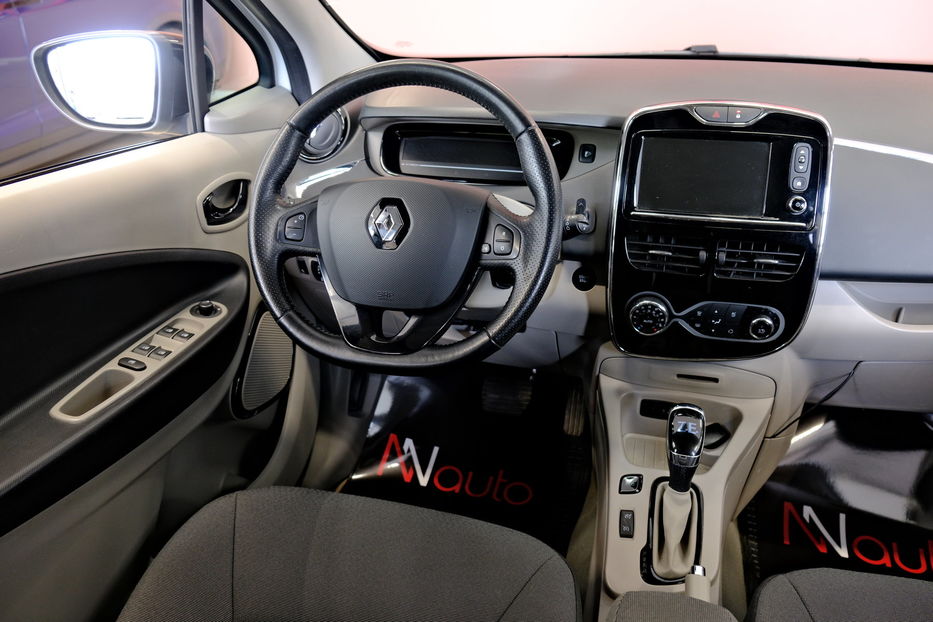 Продам Renault Zoe 2015 года в Одессе