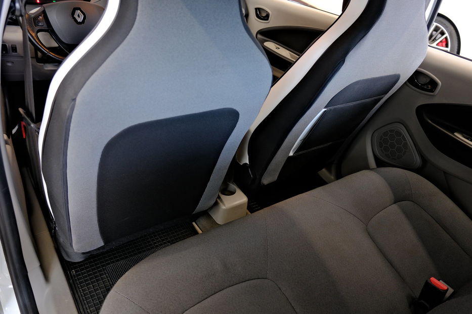 Продам Renault Zoe 2015 года в Одессе