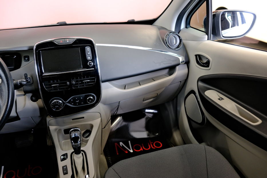Продам Renault Zoe 2015 года в Одессе