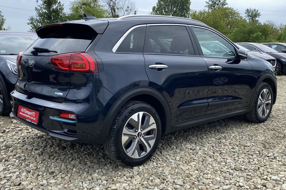 Продам Kia Niro 64кВт ТепловийПдгрвкермасидінь 2021 года в Львове
