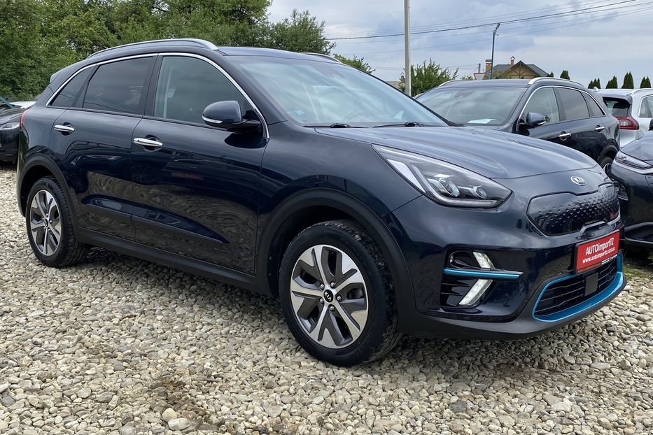 Продам Kia Niro 64кВт ТепловийПдгрвкермасидінь 2021 года в Львове