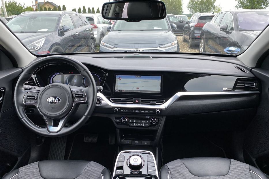 Продам Kia Niro 64кВт ТепловийПдгрвкермасидінь 2021 года в Львове