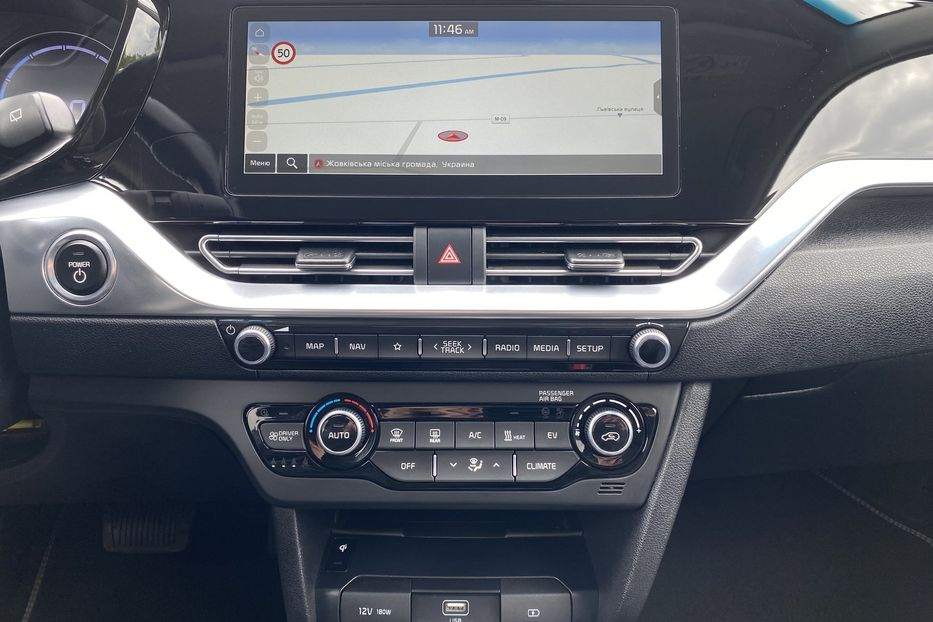 Продам Kia Niro 64кВт ТепловийПдгрвкермасидінь 2021 года в Львове
