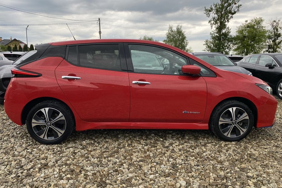 Продам Nissan Leaf 62кВтПдгрвкермасидіньКамера360 2020 года в Львове