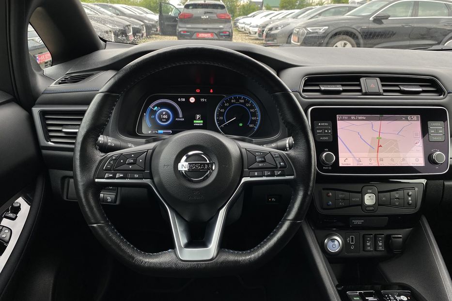 Продам Nissan Leaf 62кВтПдгрвкермасидіньКамера360 2020 года в Львове