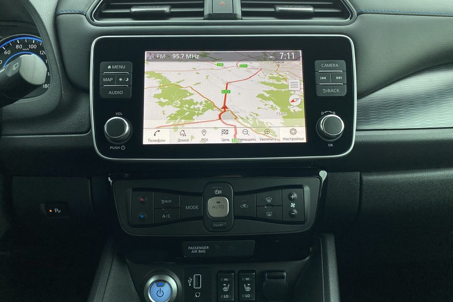 Продам Nissan Leaf 62кВтПдгрвкермасидіньКамера360 2020 года в Львове